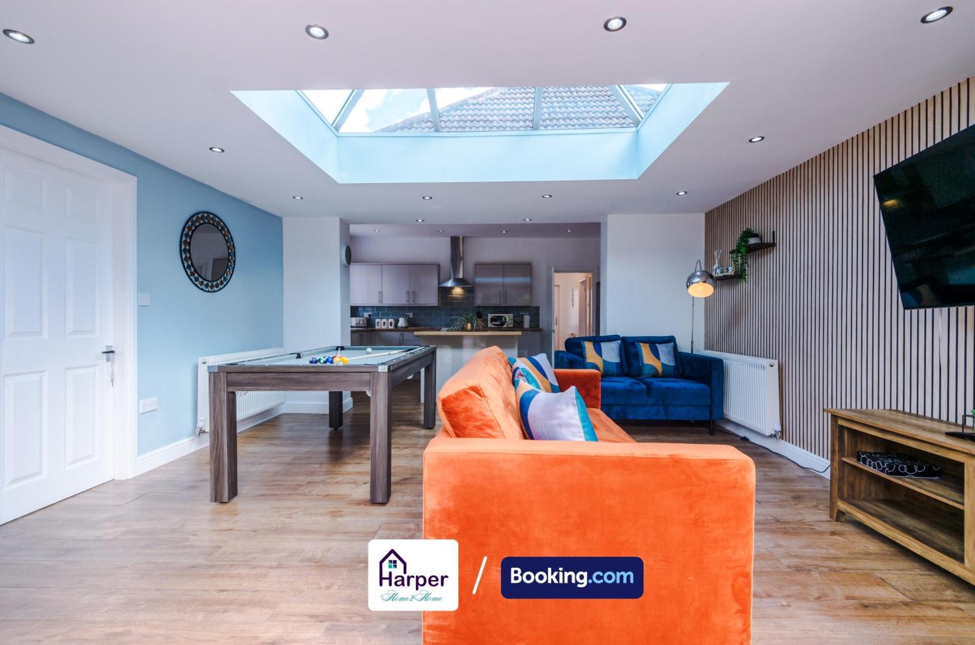 Spacious Detached Bungalow By Harperletting Short Lets & Serviced Accommodation Buckely With Pool Table & Driveway Buckley Esterno foto